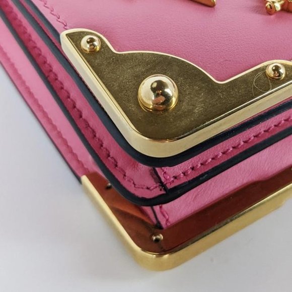 SOLD Prada Cahier Lightning Heart Studded Medium Pink Leather Cross Body Bag - Picture 4 of 10